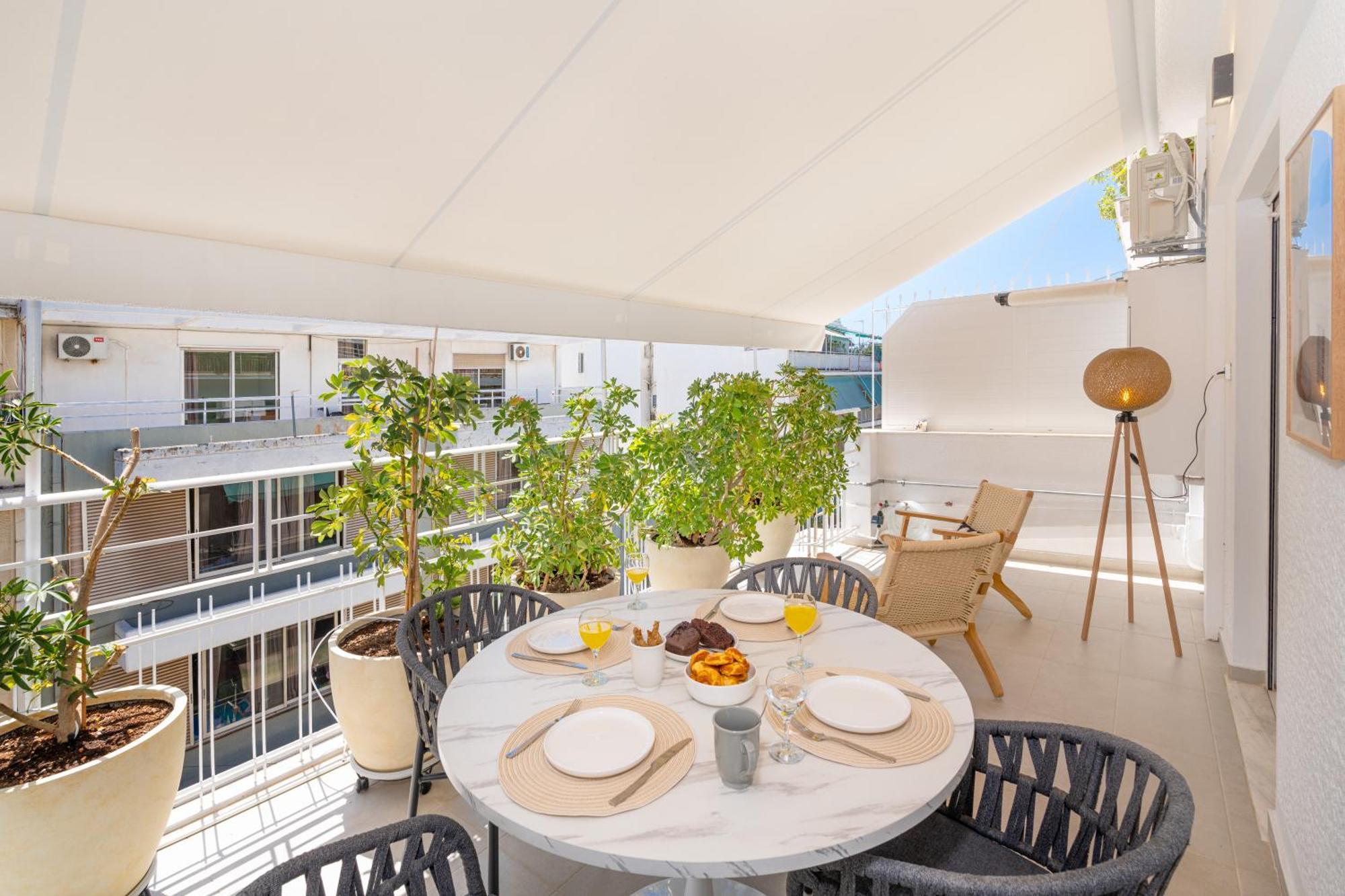 Unique Koukaki Three Bedroom Suite Athén Kültér fotó